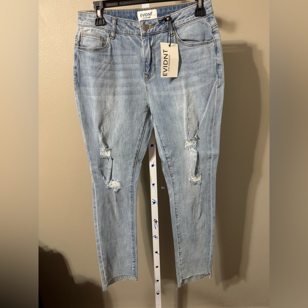 Evidnt Light Blue Distressed Women Jeans -28